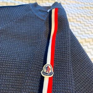 MONCLER dark grey sweatshirt size L    never worn or used